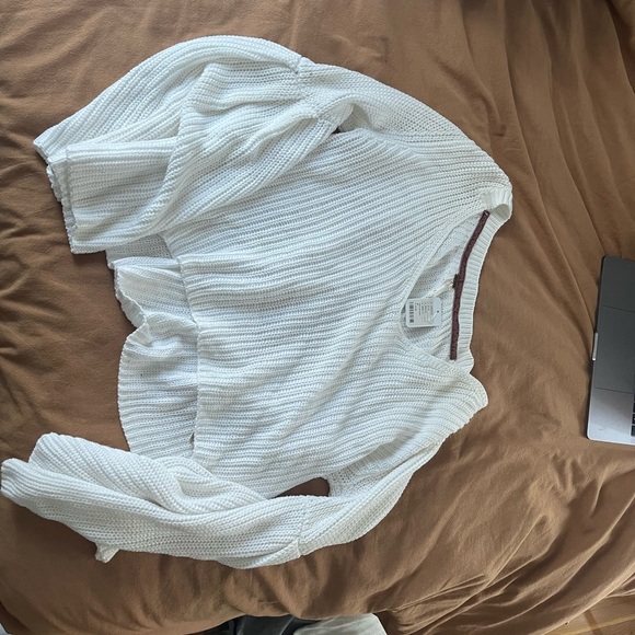 Never worn before Free People wide sleeve sweater - Picture 2 of 2